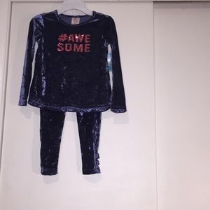 NEW!!! Girl matching set